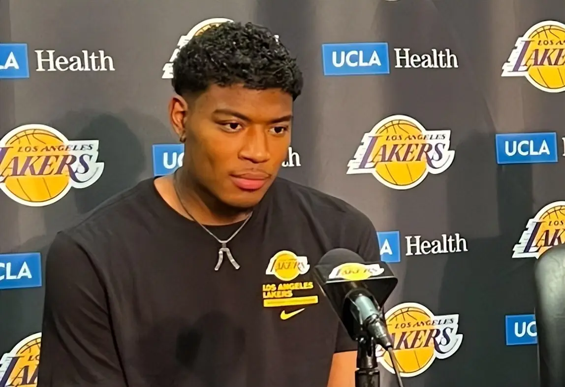 雄鹿官方公布新规，命运悬念引发争议，黄蜂球迷热议！